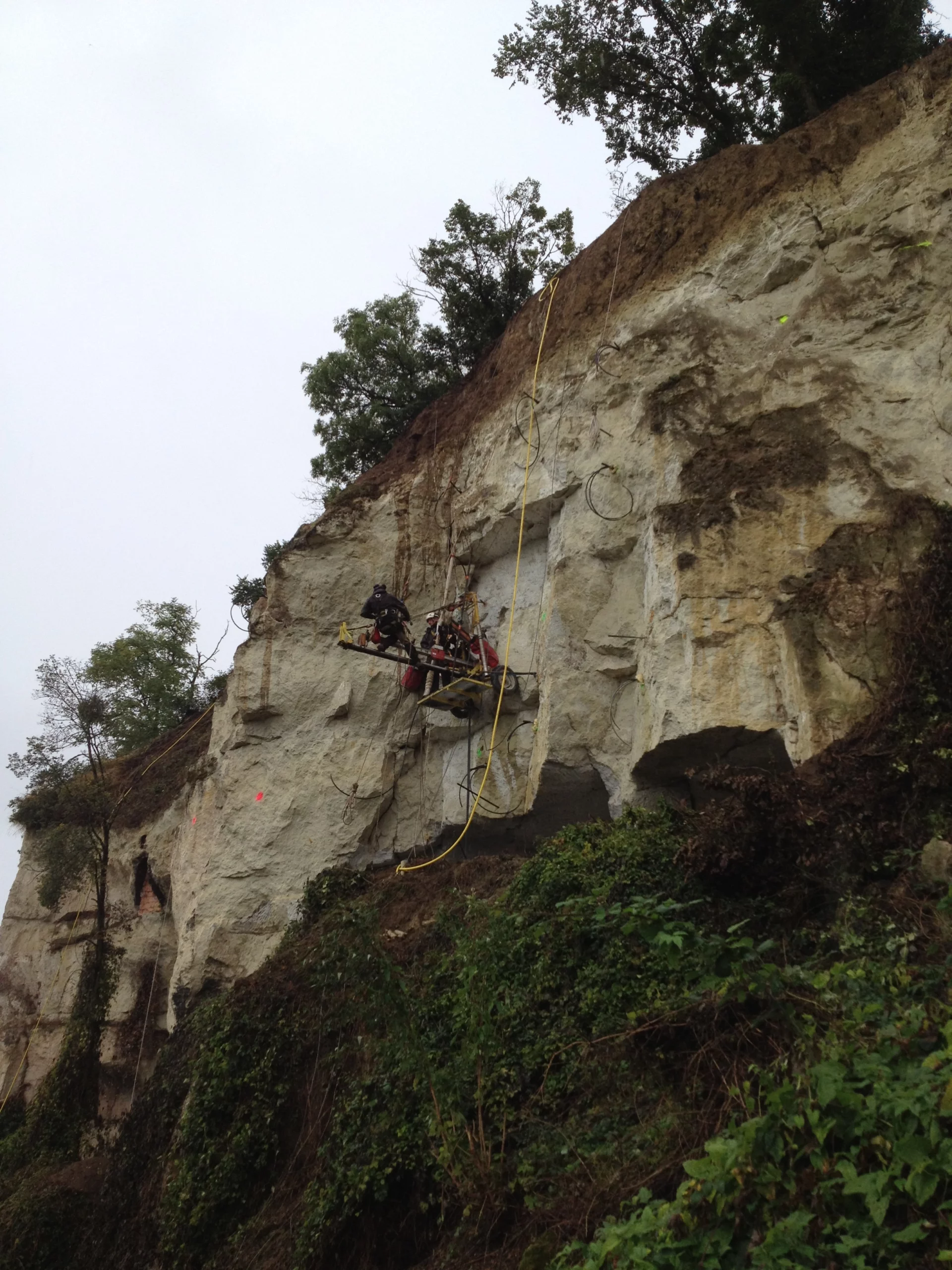 Confortement falaise Montsoreau